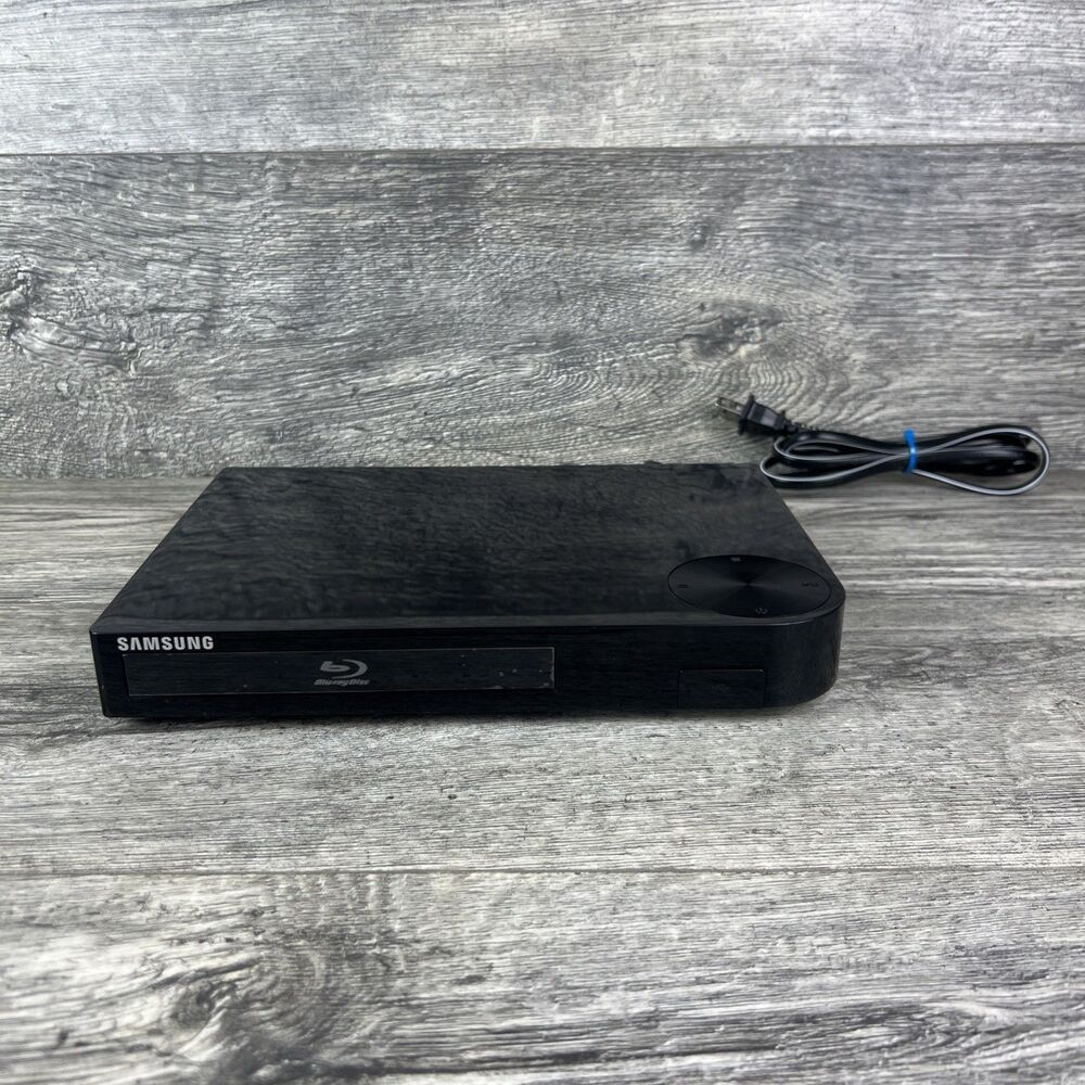 Samsung BD-F5700 Blu Ray DVD Player Media Wifi Streaming HDMI No Remote